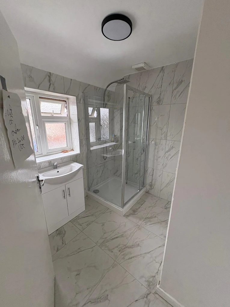 Marble bathroom shower installation
